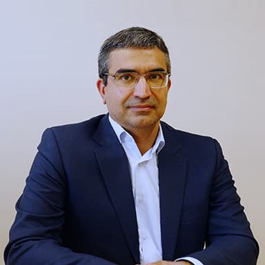 Doktor Reza Taheri